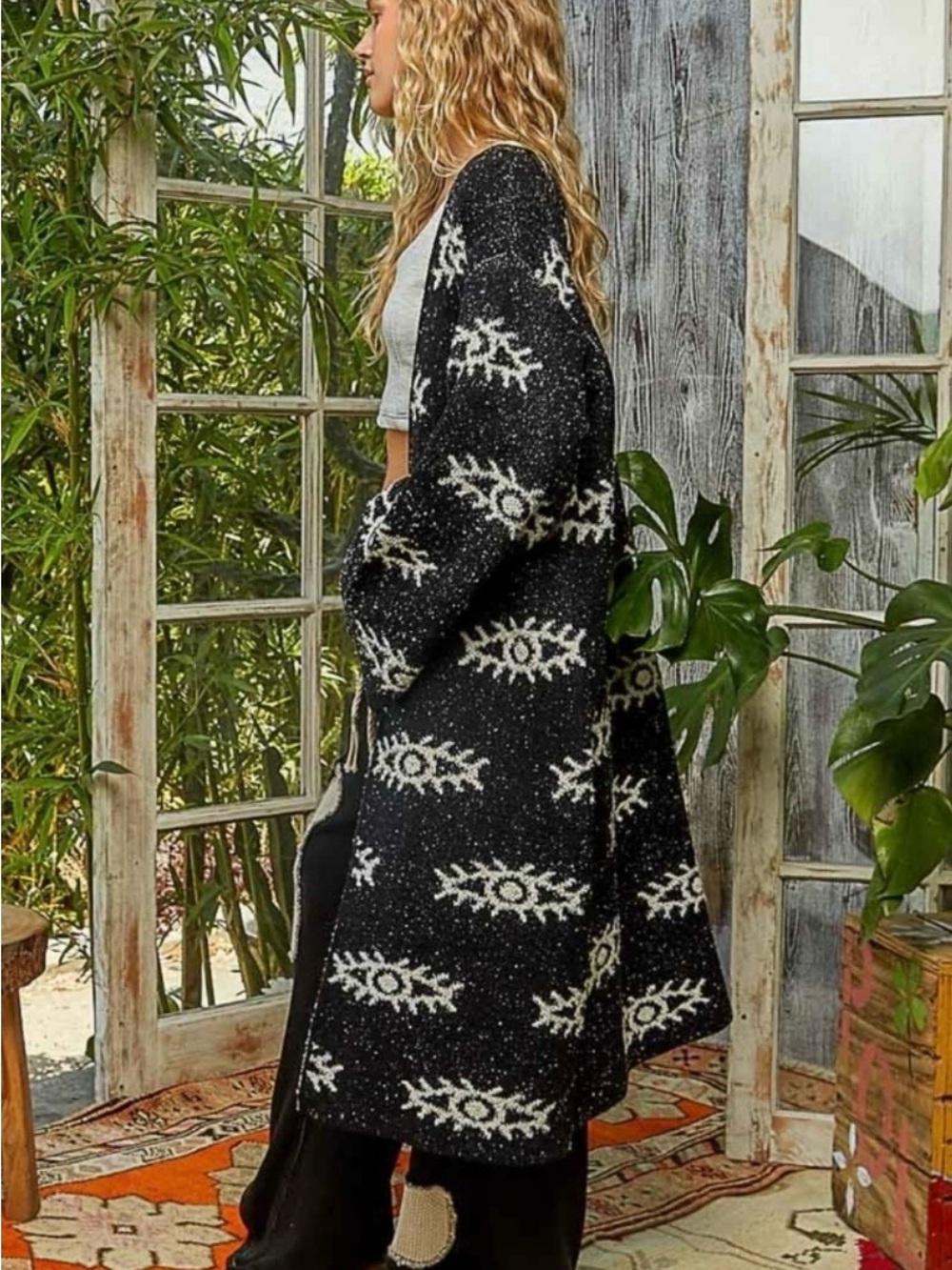POL Black and Cream Patterned Long Cardigan Sweater - Women size small